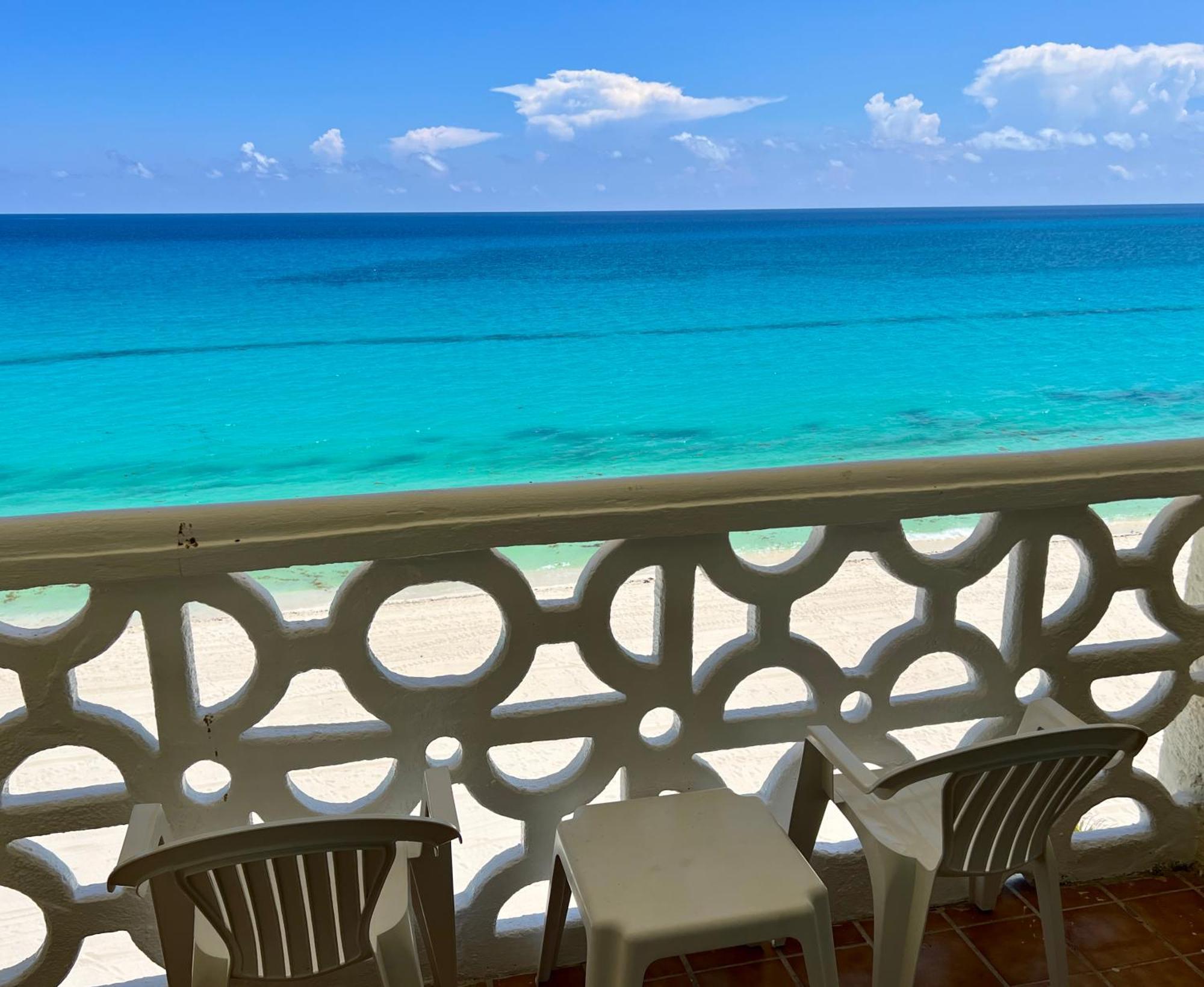 Beachside Apartments 칸쿤 외부 사진