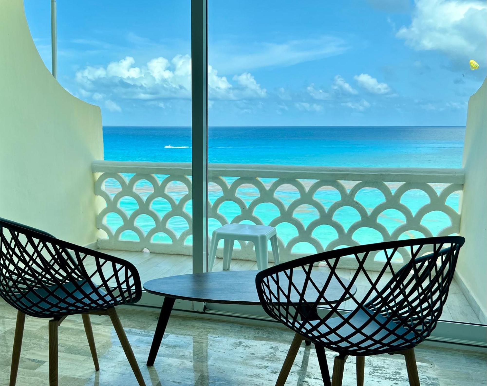 Beachside Apartments 칸쿤 외부 사진