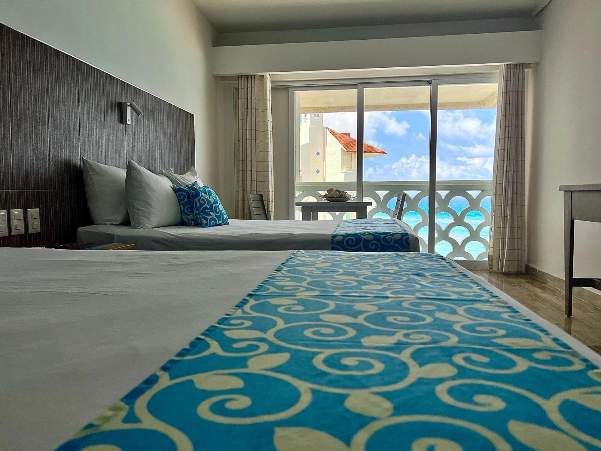 Beachside Apartments 칸쿤 외부 사진