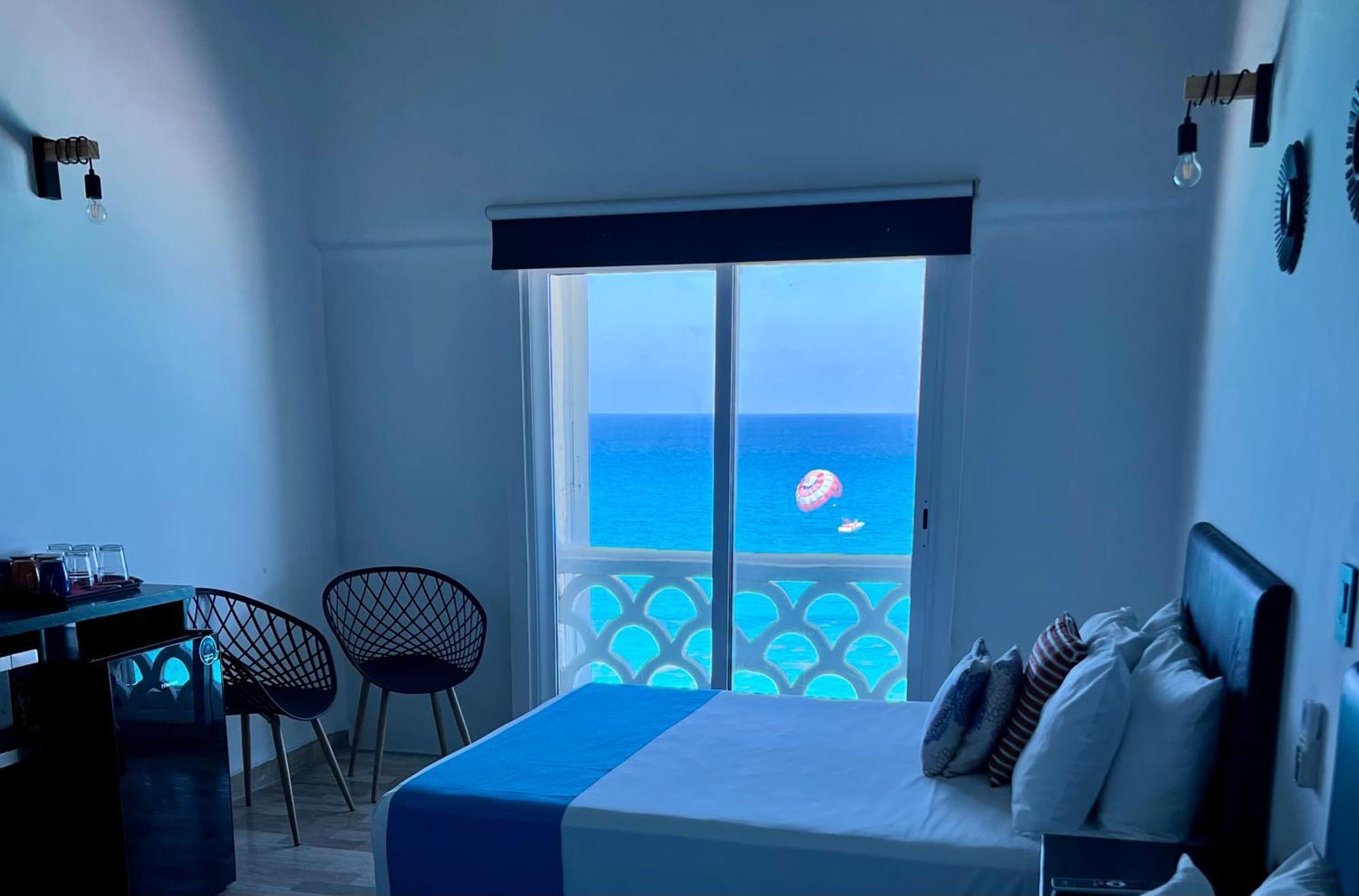 Beachside Apartments 칸쿤 외부 사진