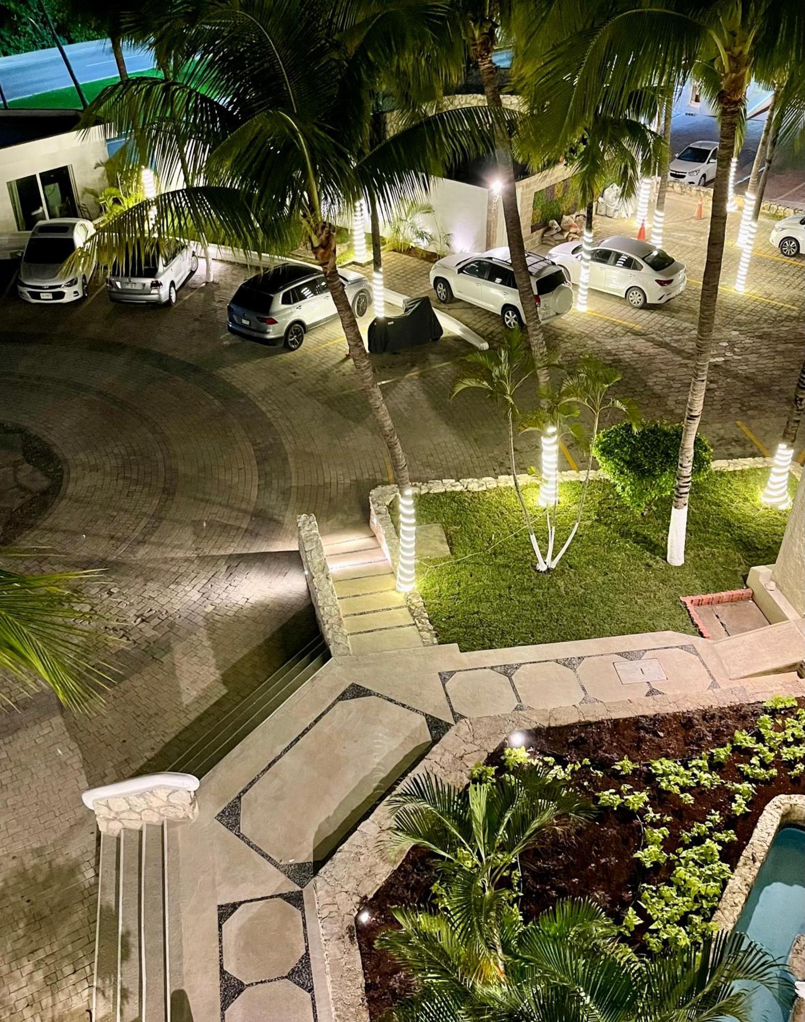 Beachside Apartments 칸쿤 외부 사진