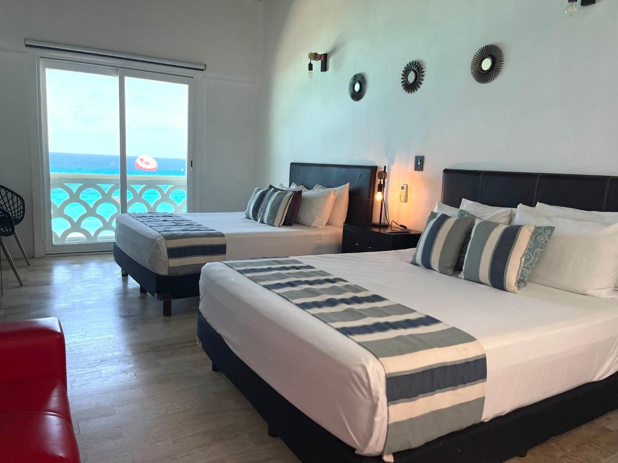 Beachside Apartments 칸쿤 외부 사진